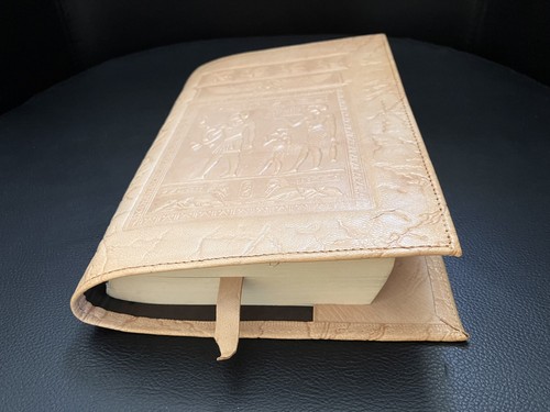 Buchhülle schutzumschlag - /,